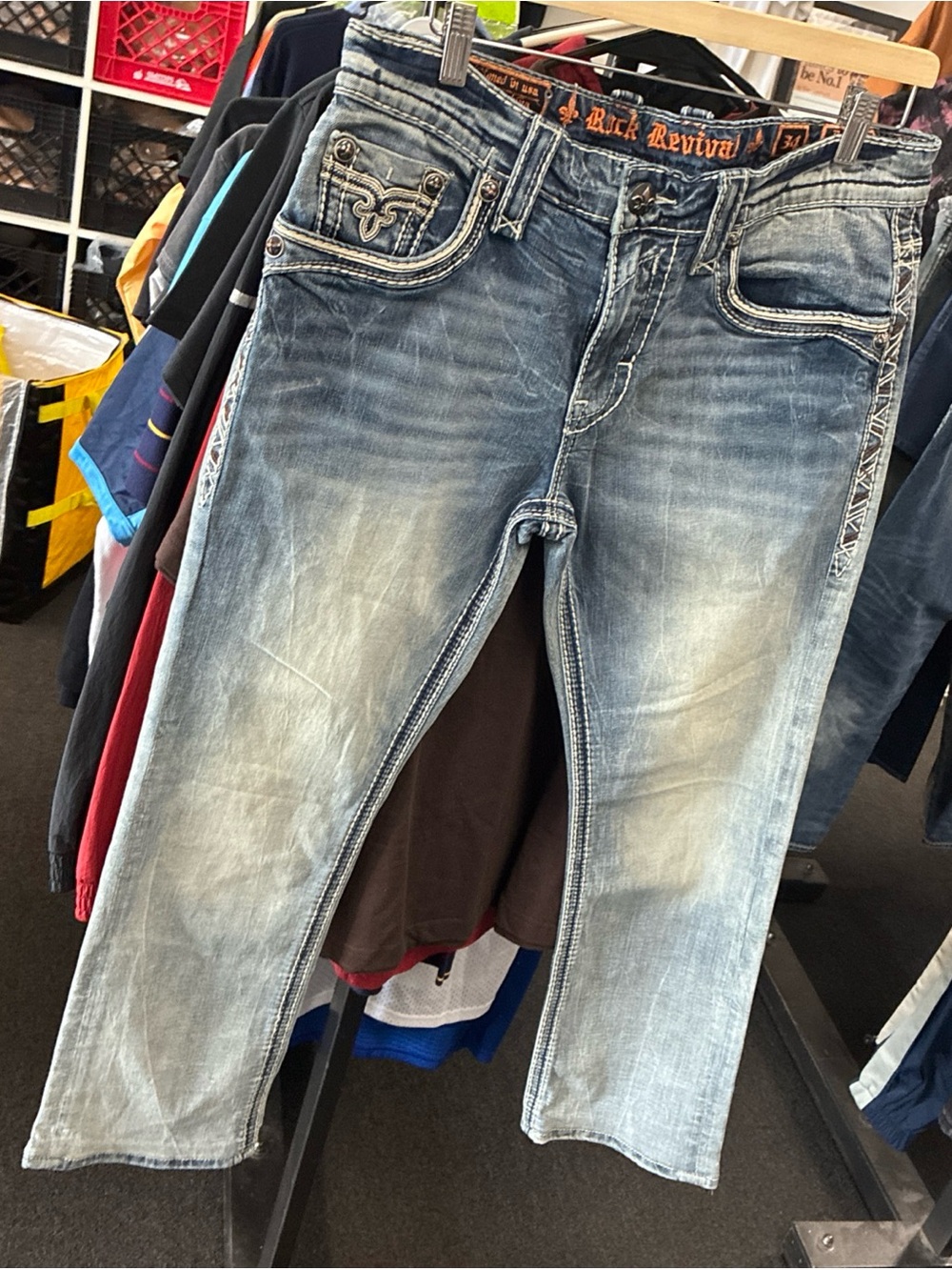 Men’s Rock Revival Distressed Jeans 👖 Pre Owned Used Sz 34 Streetwear - Picture 2 of 15